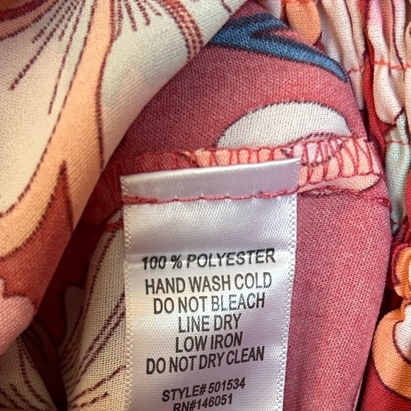 NWT monteau LA Tropical Smocked red V-neck Cutout Sleeveless Maxi Dress/ Size M - Picture 5 of 5